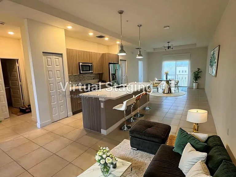 7819 NW 104th Ave — Photo 5