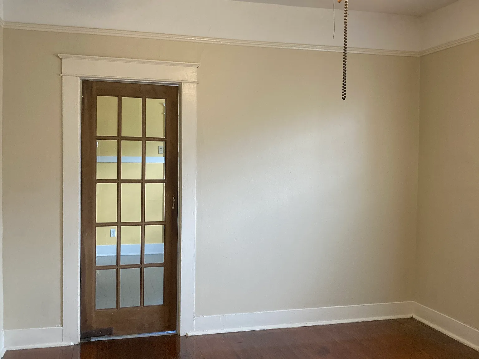 2 bed, 800 sqft, $1,400 — Photo 3