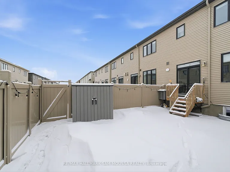302 Drumlish Ln — Photo 39