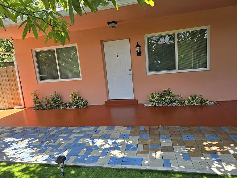 1448 Holly Heights Dr #3 — Photo 2