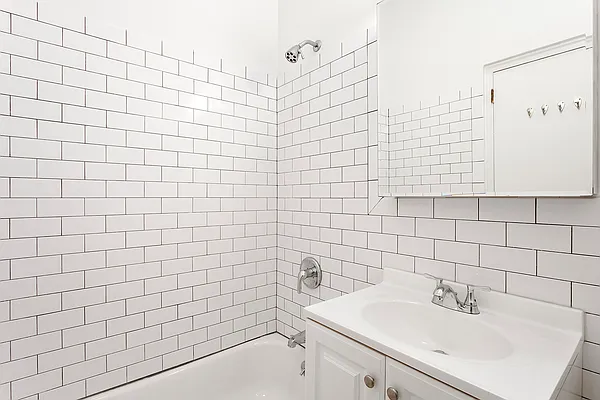 Rented by Corcoran | media 11