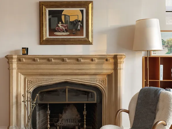 44 Gramercy Park North image 4 of 10