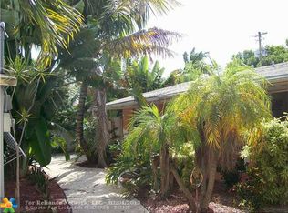 1020 NE 17th Ct, Fort Lauderdale, FL 33305