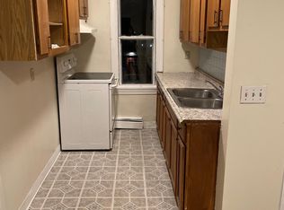 189 Colfax St APT 3, Providence, RI 02905