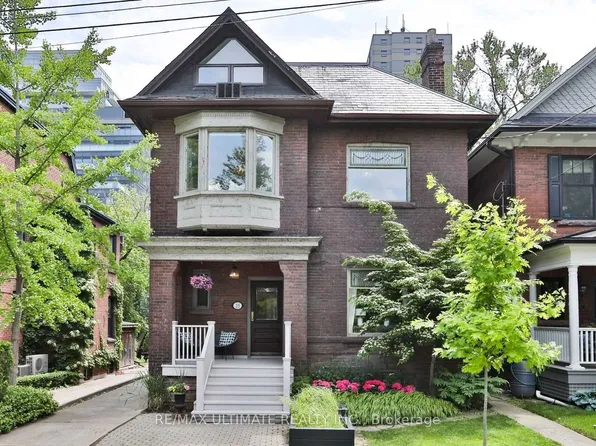25 Chicora Ave, Toronto, ON M5R 1T7