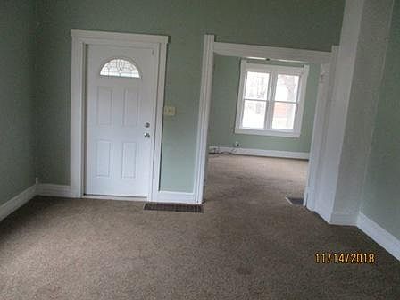 2nd image of 839 W 2nd St