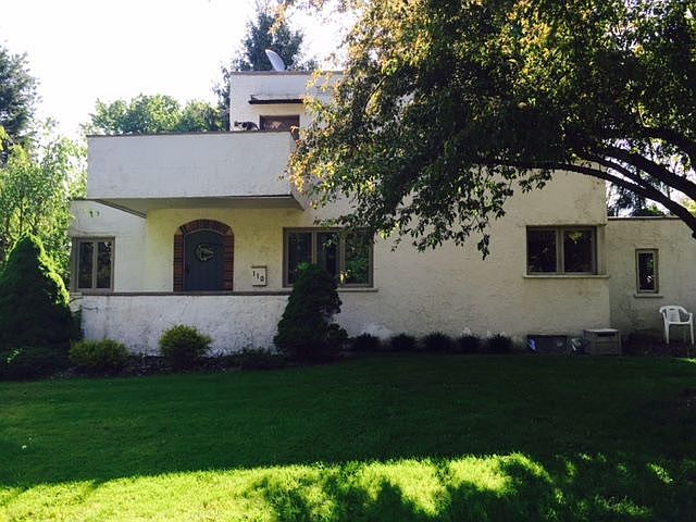 1st image of 110 Willow Ave