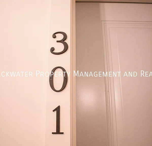 1208 Commerce St #301 — Photo 70