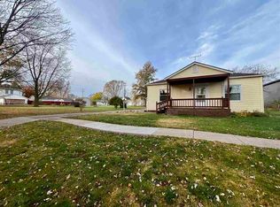 226 N Howard St, North English, IA 52316