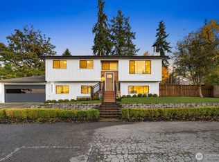 8317 NE 162nd Pl, Kenmore, WA 98028