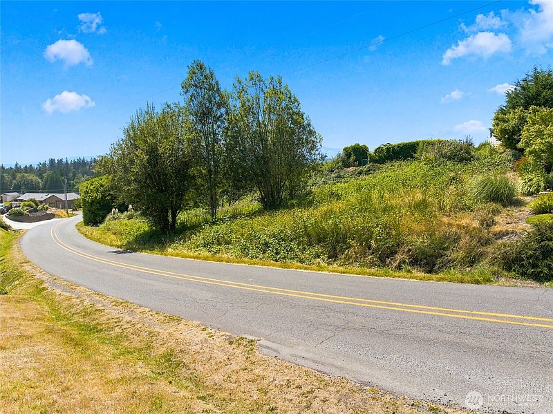 3rd image of 37767 Vista Key Drive NE