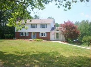 183 Noyes Rd, Vestal, NY 13850