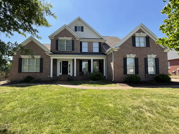 508 Five Oaks Blvd, Lebanon, TN 37087