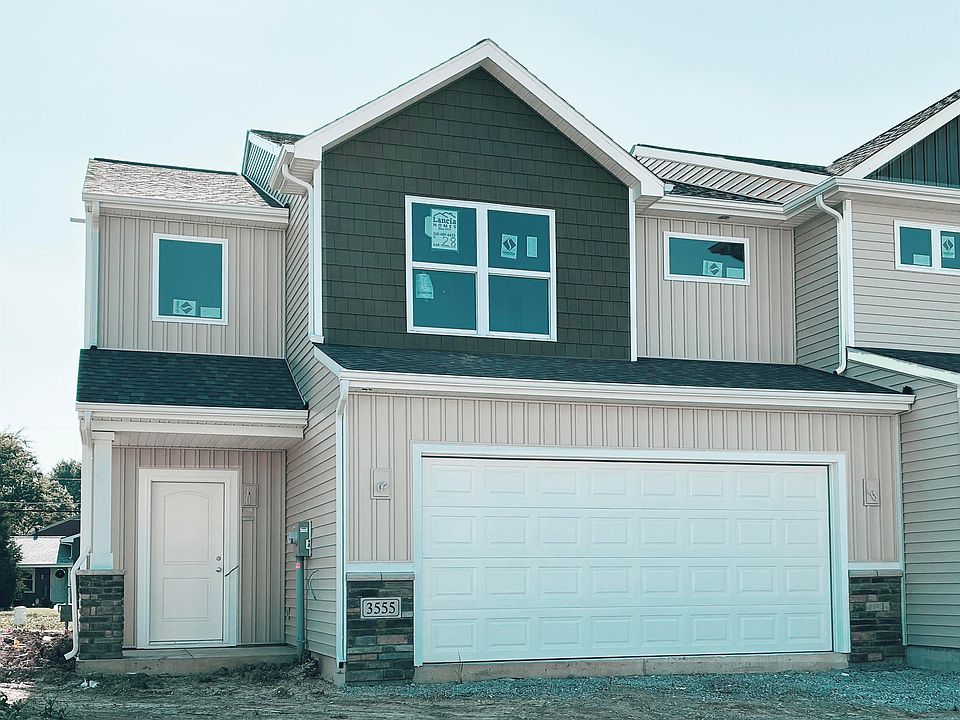 1st image of 3555 Canal Square Dr