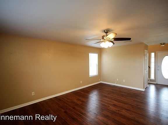 2nd image of 2712 Blackburn Dr