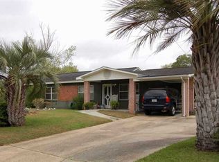 6406 Hampton Rd, Pensacola, FL 32505
