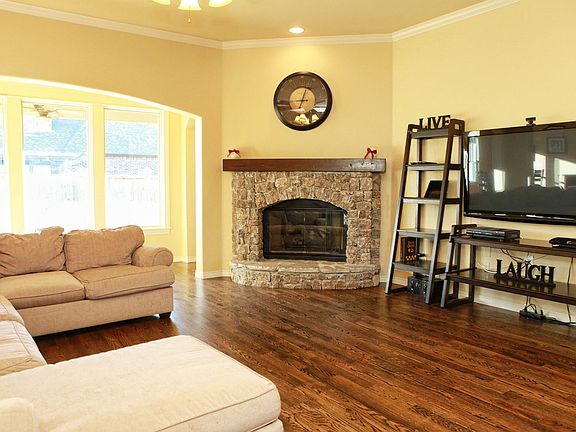 Open living with gas log fireplace
