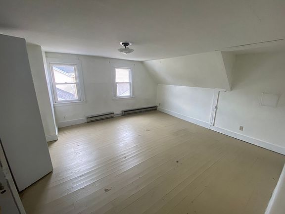 5th image of 2 Chapel St Unit C
