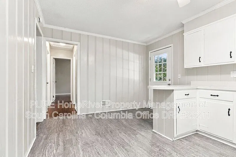 2 bed, 1.0 bath, 900 sqft, $1,125 — Photo 2