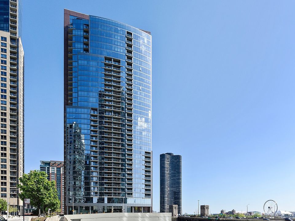 1st image of 450 E Waterside Dr #1002