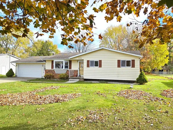 4379 S Dye Rd, Swartz Creek, MI 48473