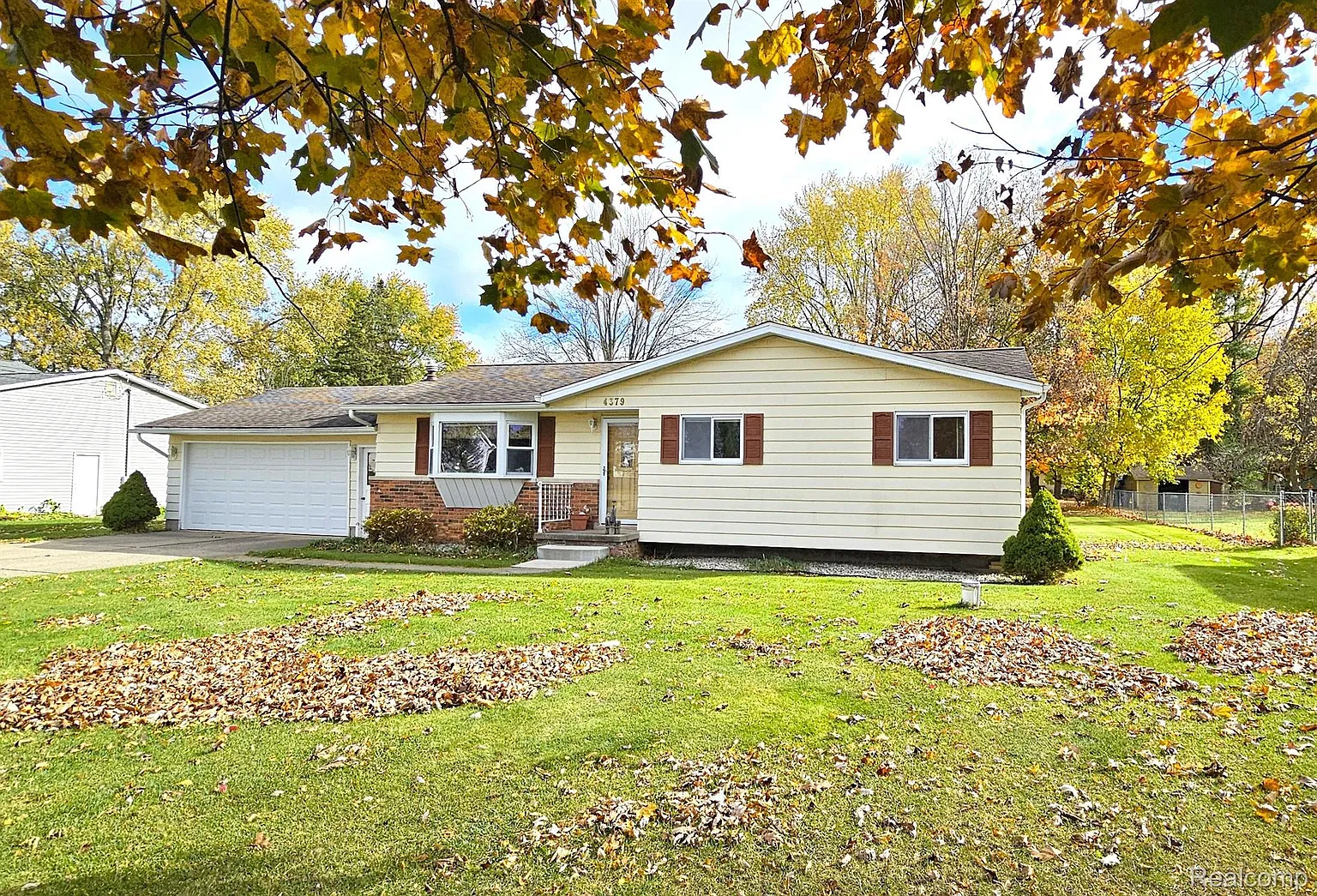 4379 Dye Rd photo 1