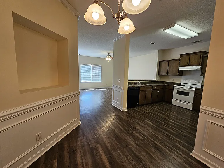 116 Reese Way — Photo 7