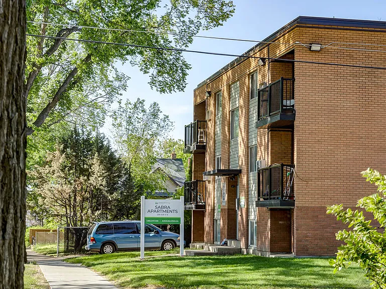 239 Avenue E N #7 — Photo 11