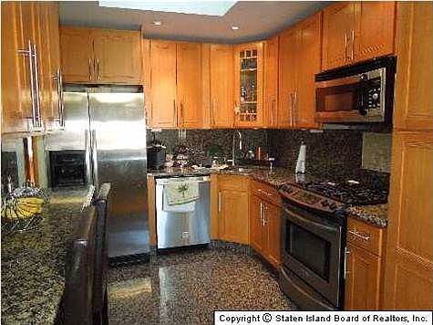 4th image of 14 Zeck Ct