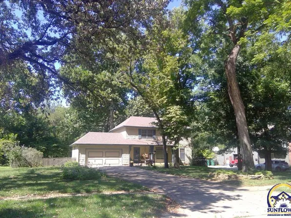 3401 SW Randolph Ave, Topeka, KS 66611