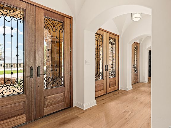 4th image of 3613 RANCH VIEW CT