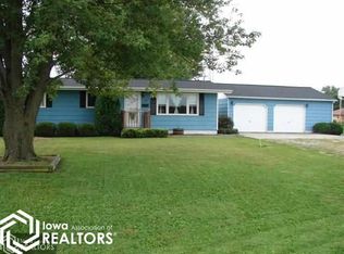 368 E Mahaska St, Agency, IA 52530