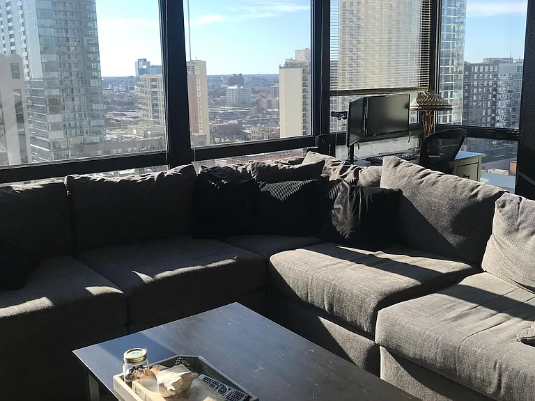 Living Room/City Views