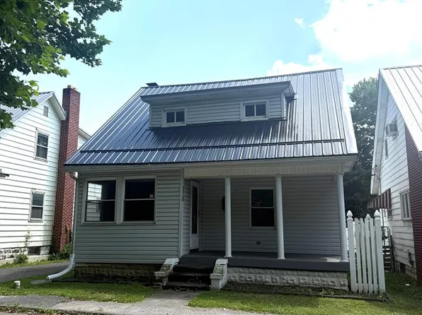 370 State St, Mount Union, PA 17066