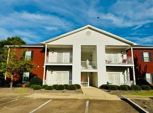 51 Private Road 3057 APT 3, Oxford, MS 38655