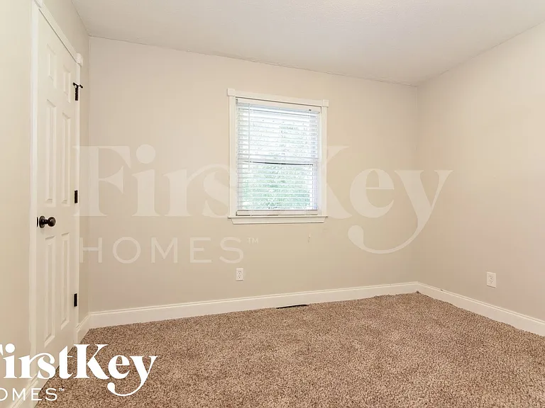 17313 E 41st St S — Photo 9