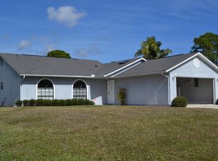 661 SE Voltair Ter, Pt Saint Lucie, FL 34953