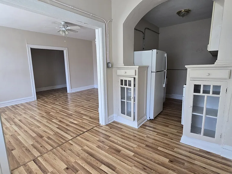 1333 W Birchwood Ave #303 — Photo 3