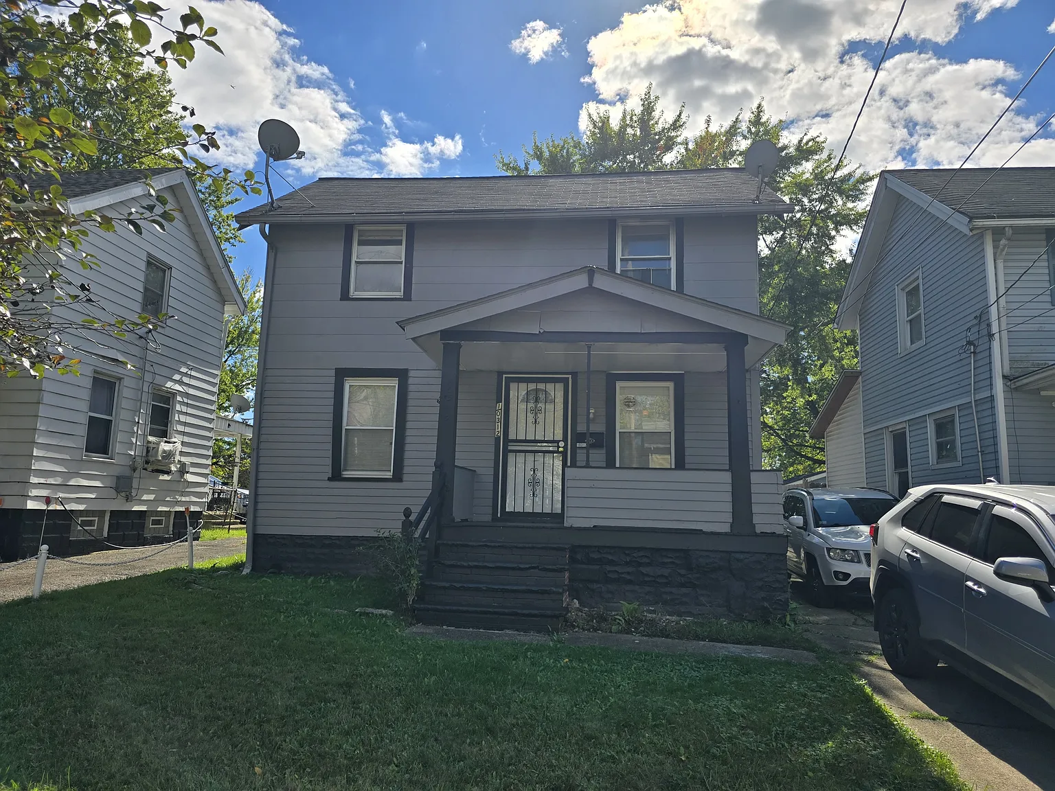10312 Nelson Ave photo 1