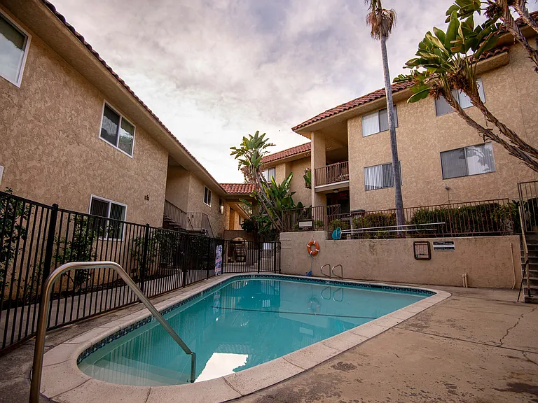 1764 Foothill St #1 — Photo 12
