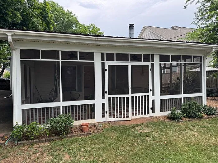 2602 Poincianna St SW — Photo 21