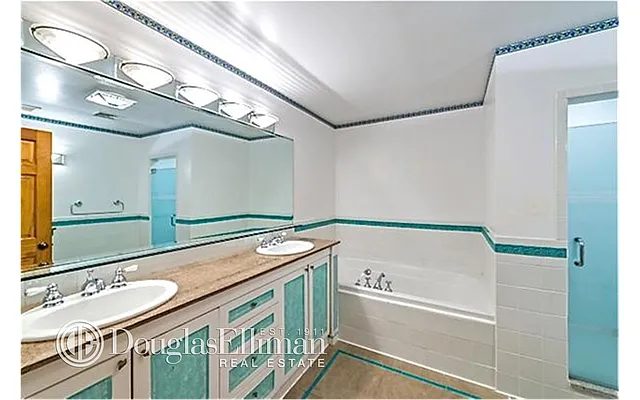 Rented by Douglas Elliman | media 7