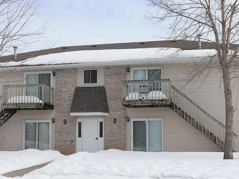 3507 Queen Dr - 7 — Photo 16