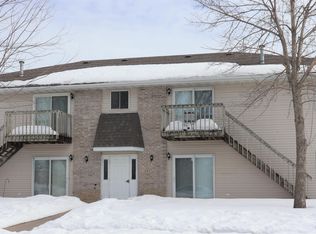 3507 Queen Dr SW APT 6, Cedar Rapids, IA 52404