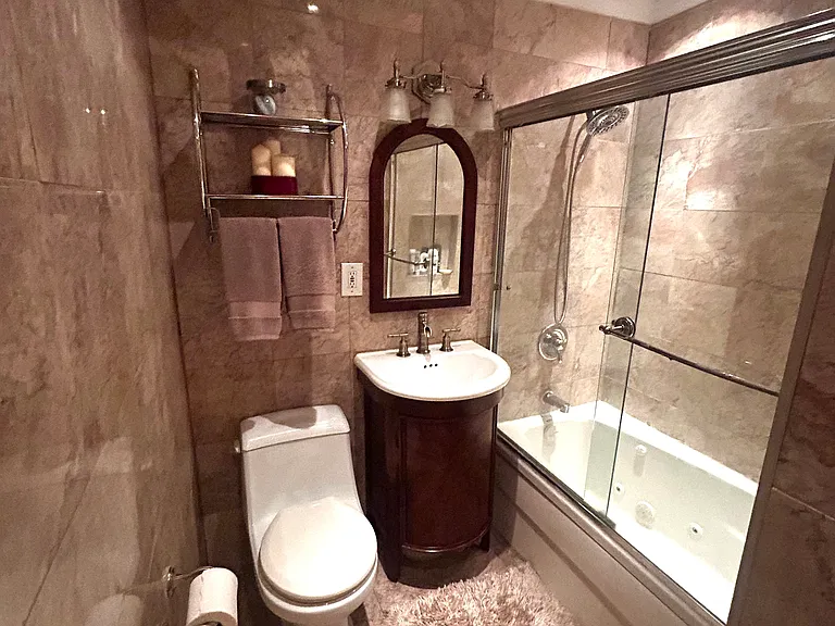 150 Glenwood Ave #E5 — Photo 15