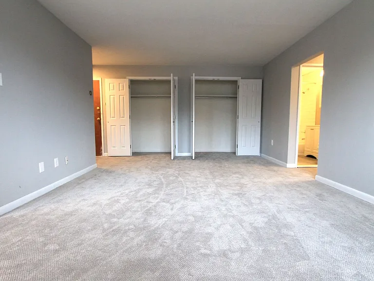 West Walnut Lane Apartments — Photo 65