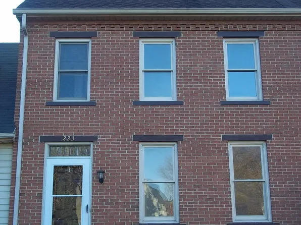 223 Cross Keys Dr, Strasburg, PA 17579