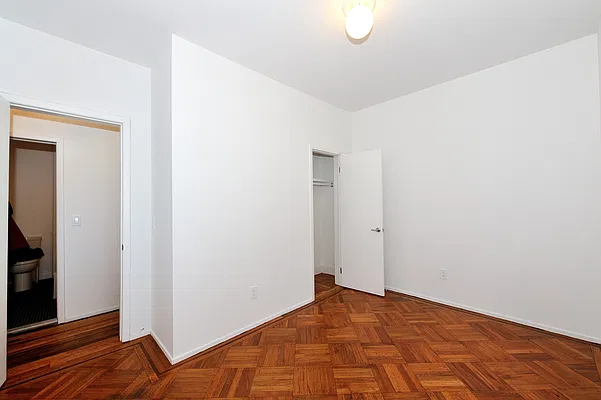 Rented by Aether Property Group | media 17
