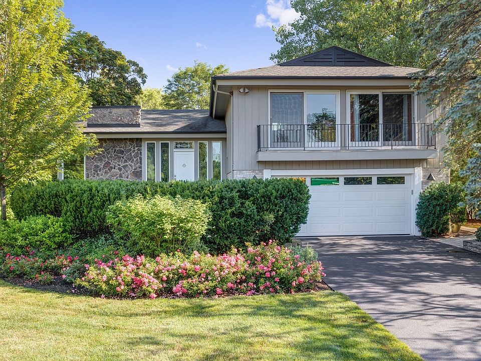 1st image of 2145 Tanglewood Ct