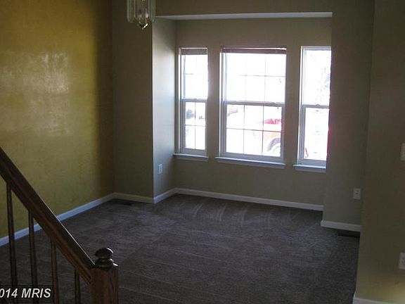 4th image of 1959 Silver Star Ln